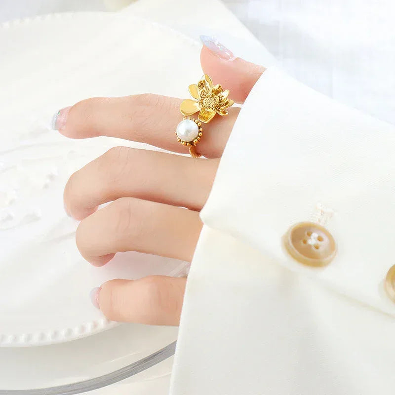 french-retro-flower-brass-stainless-steel-ring-for-women - Viexta