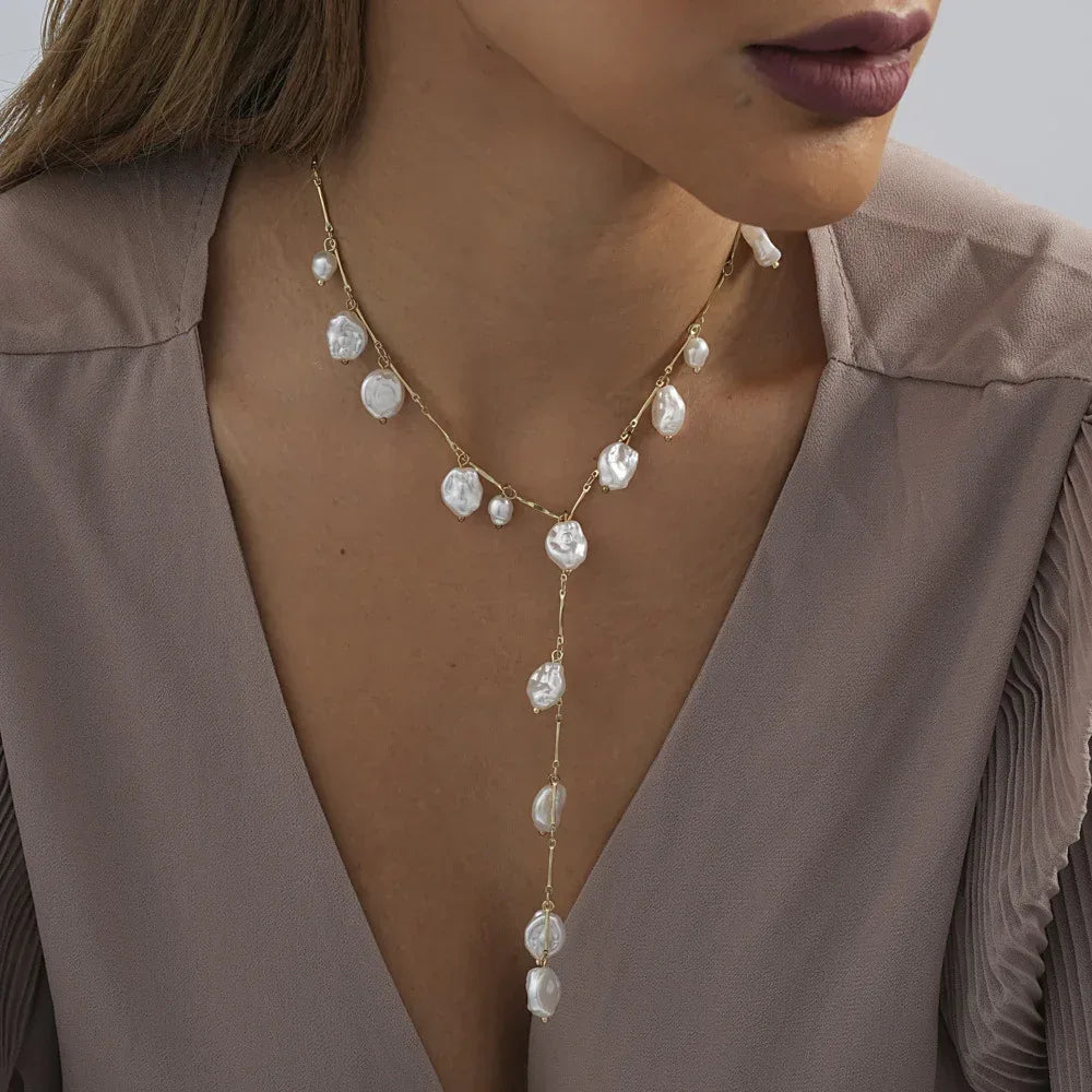 Brass Stitching Pearl Pendant Necklace - Viexta