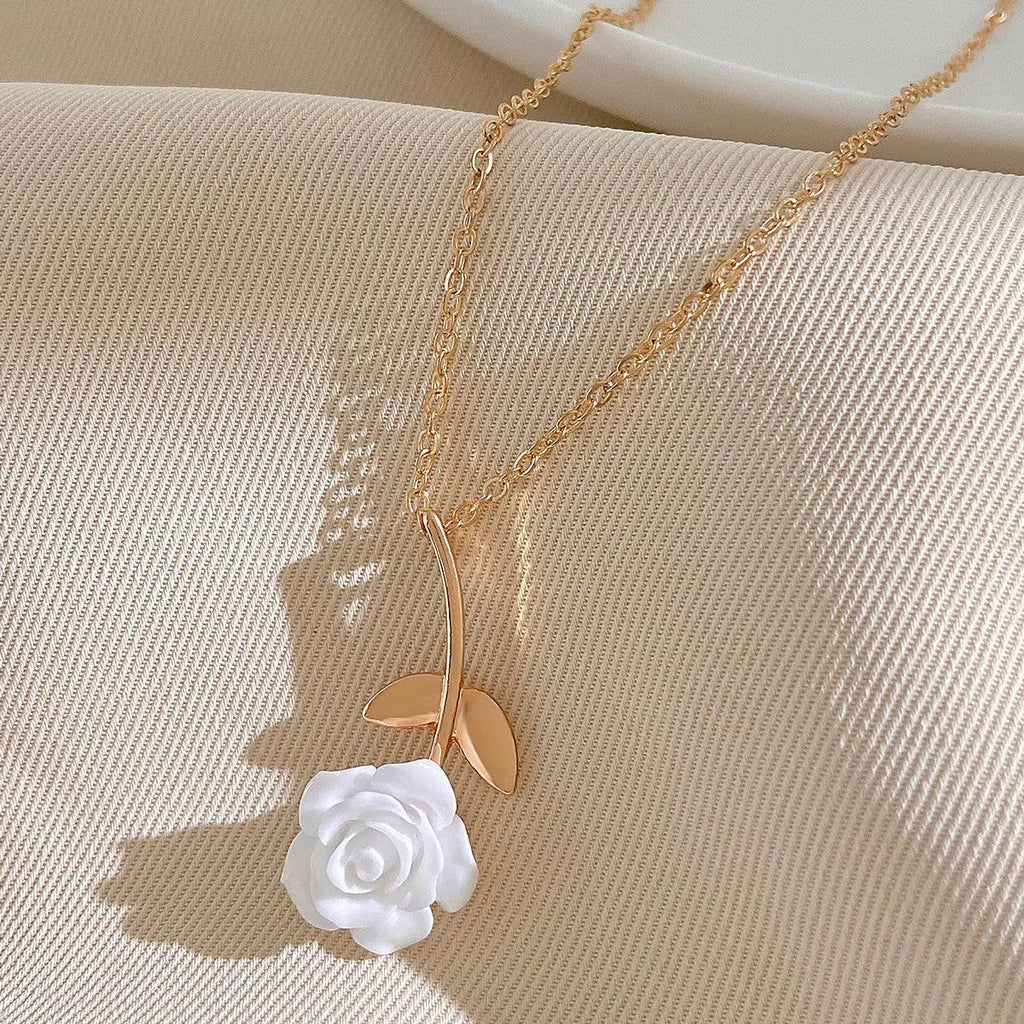 Rhinestone Love Rose Chain Necklace - Viexta