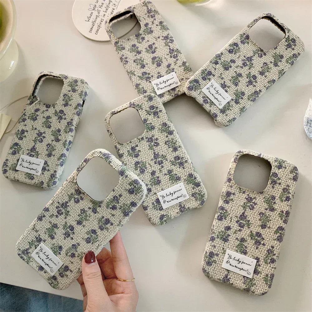 fashion-small-flower-flannel-iphone-case - Viexta
