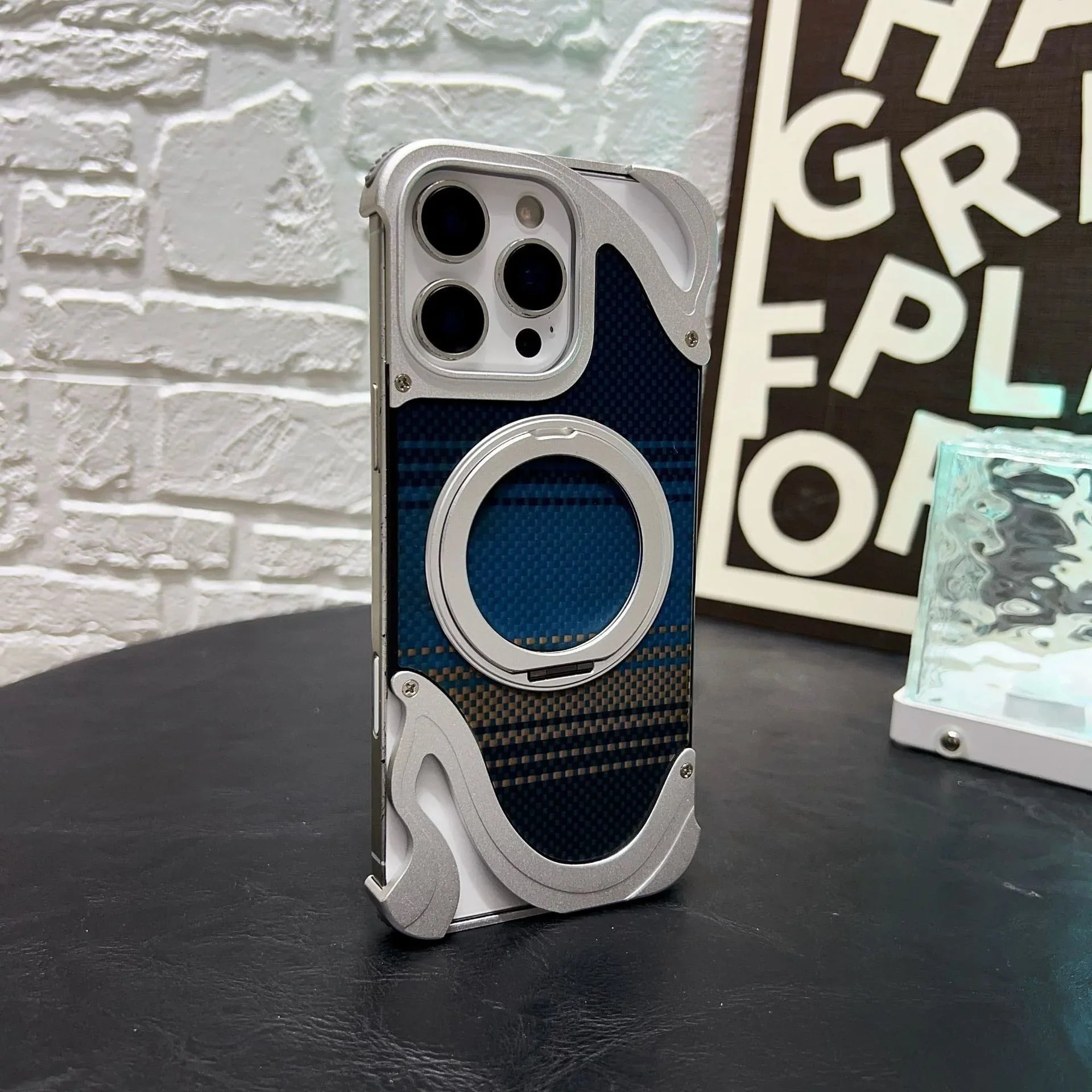 Metal Magnetic Mount Carbon Fiber iProtective Case