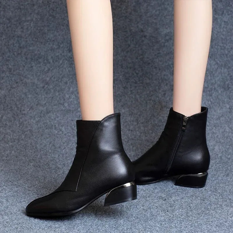 Short Tube Chunky Heel Martin Boots - Viexta