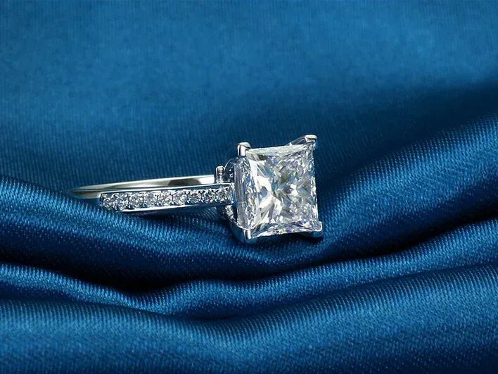 Four-claw Simulation Diamond Ring - Viexta