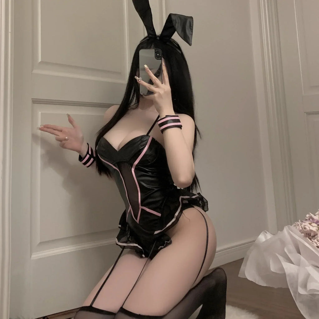 sexy-lingerie-queens-fur-ball - Viexta