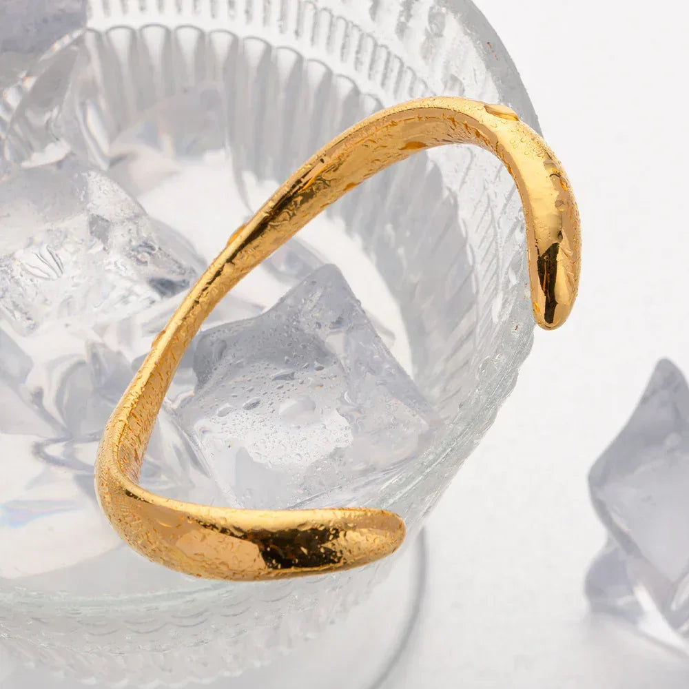 Curvy Irregular Bracelet - Viexta