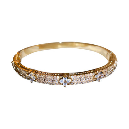 Niche Lux High-grade Zircon Bracelet