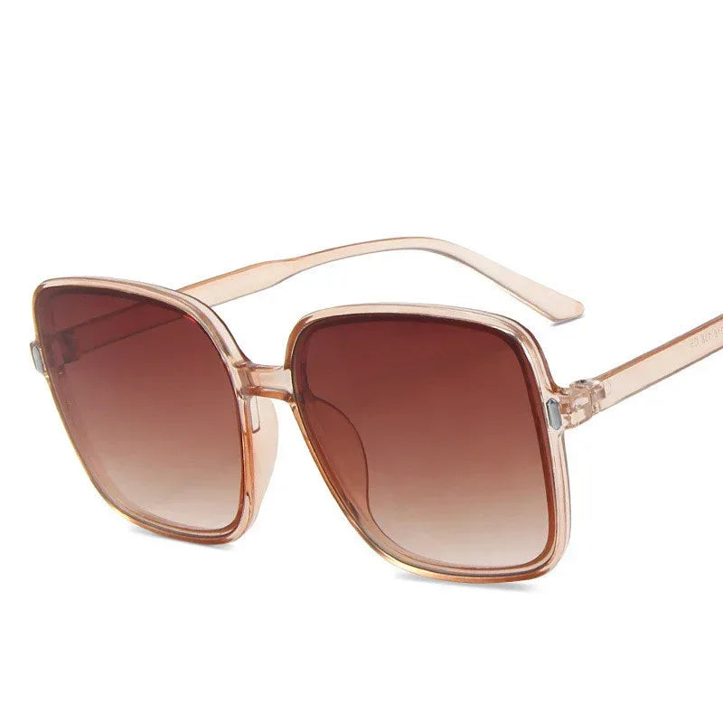 Big Square Sunglasses - Viexta