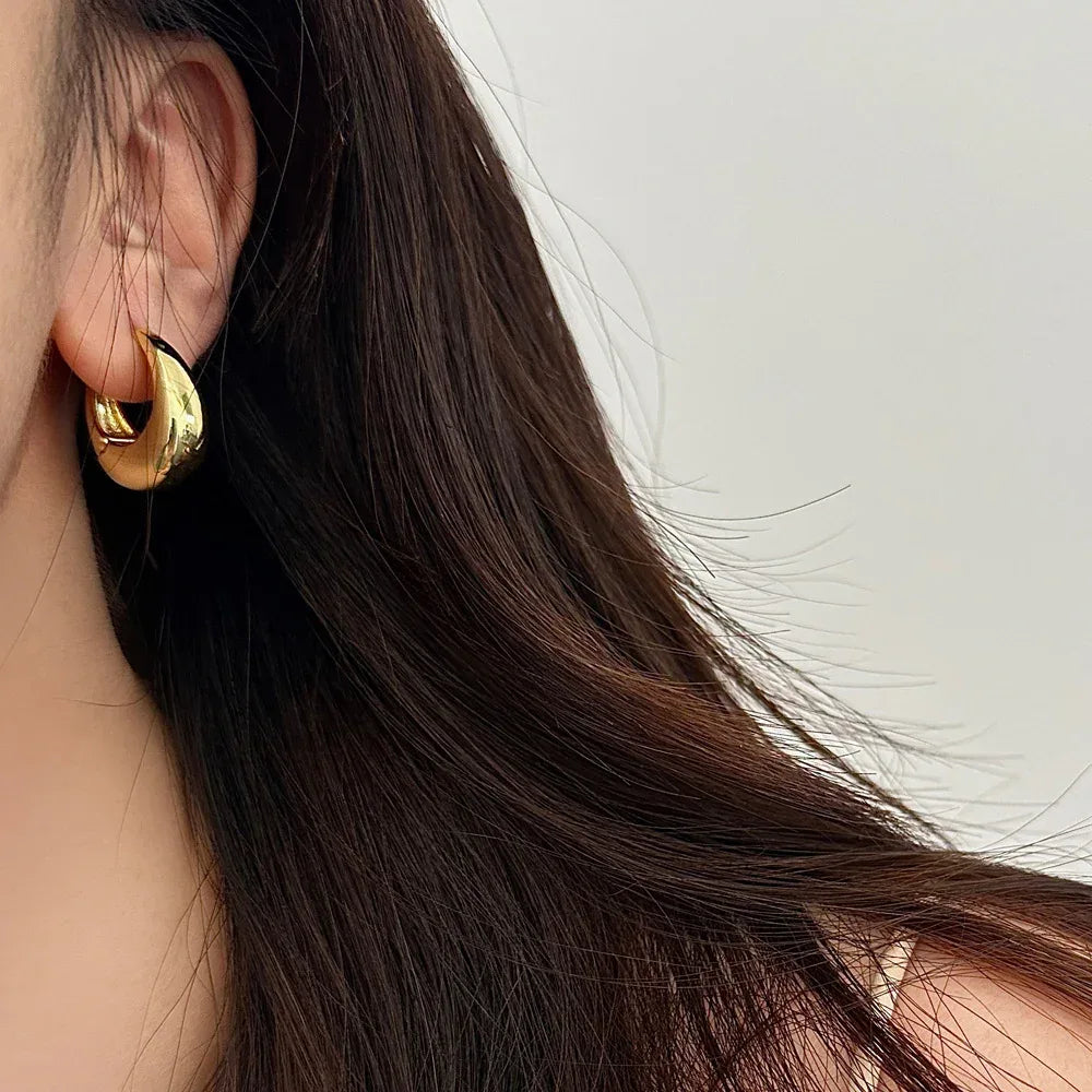 oval-bracelet-metal-ear-cuff - Viexta