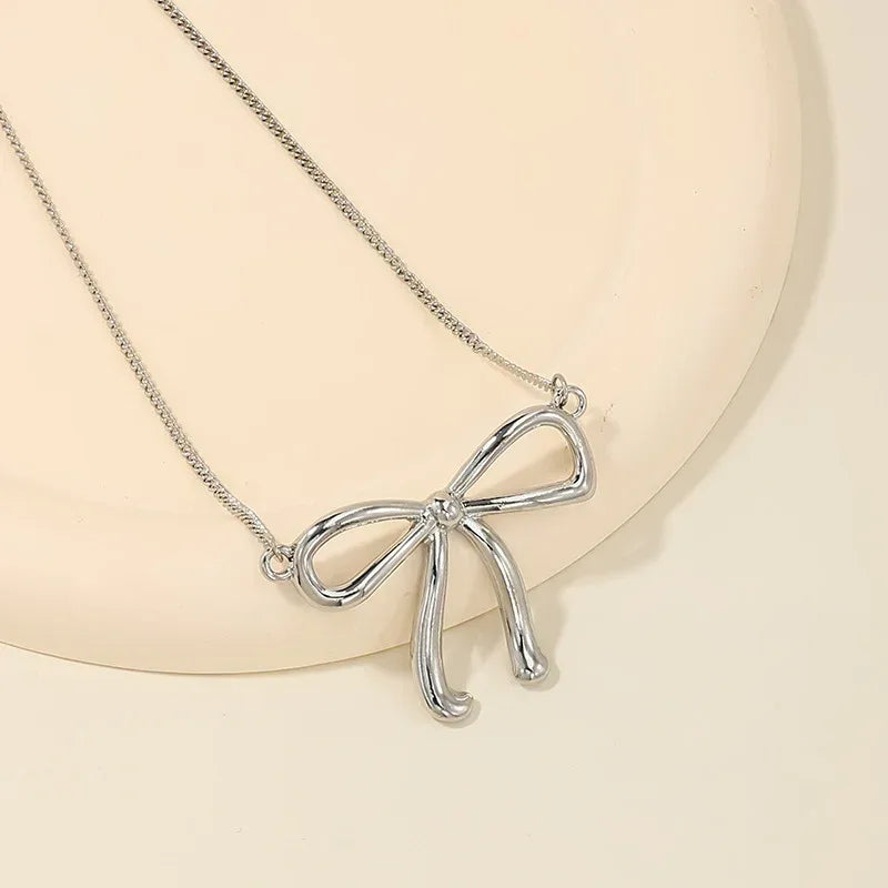 Luxury Bow Necklace - Viexta