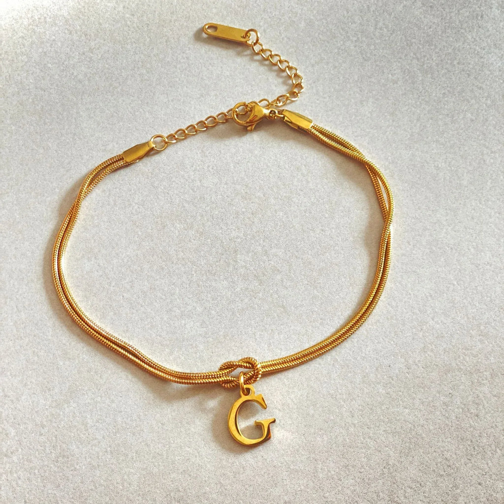 stainless-steel-26-letter-pendant-bracelet - Viexta