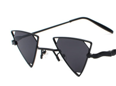 Punk wind triangle hollow sunglasses