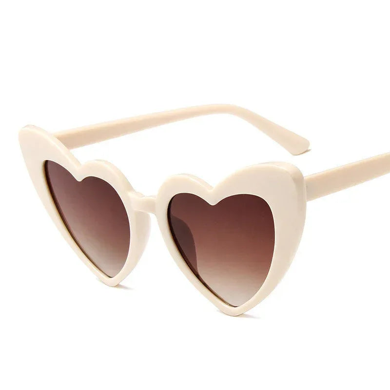 Fashion Love Big Face Thin Sunglasses - Viexta