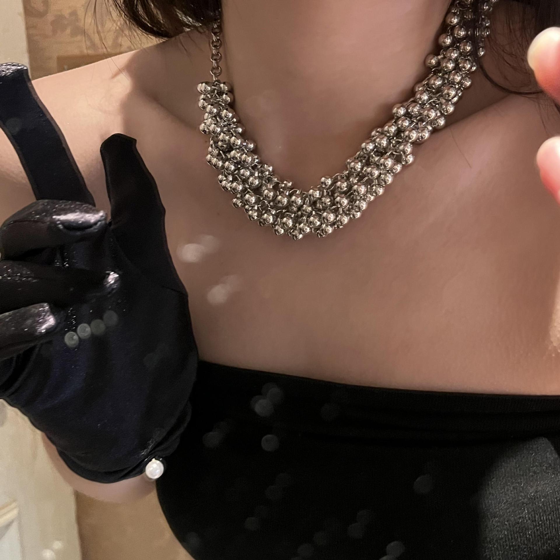 double-chain-metal-beads-necklace