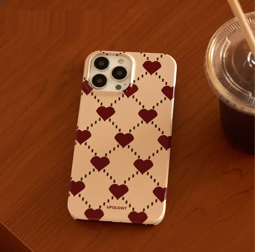 Autumn Winter Retro Heart iPhone Case - Viexta
