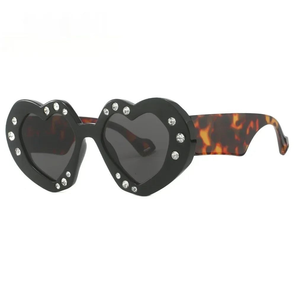 Diamond-Encrusted Heart-Shaped Sunglasses - Viexta