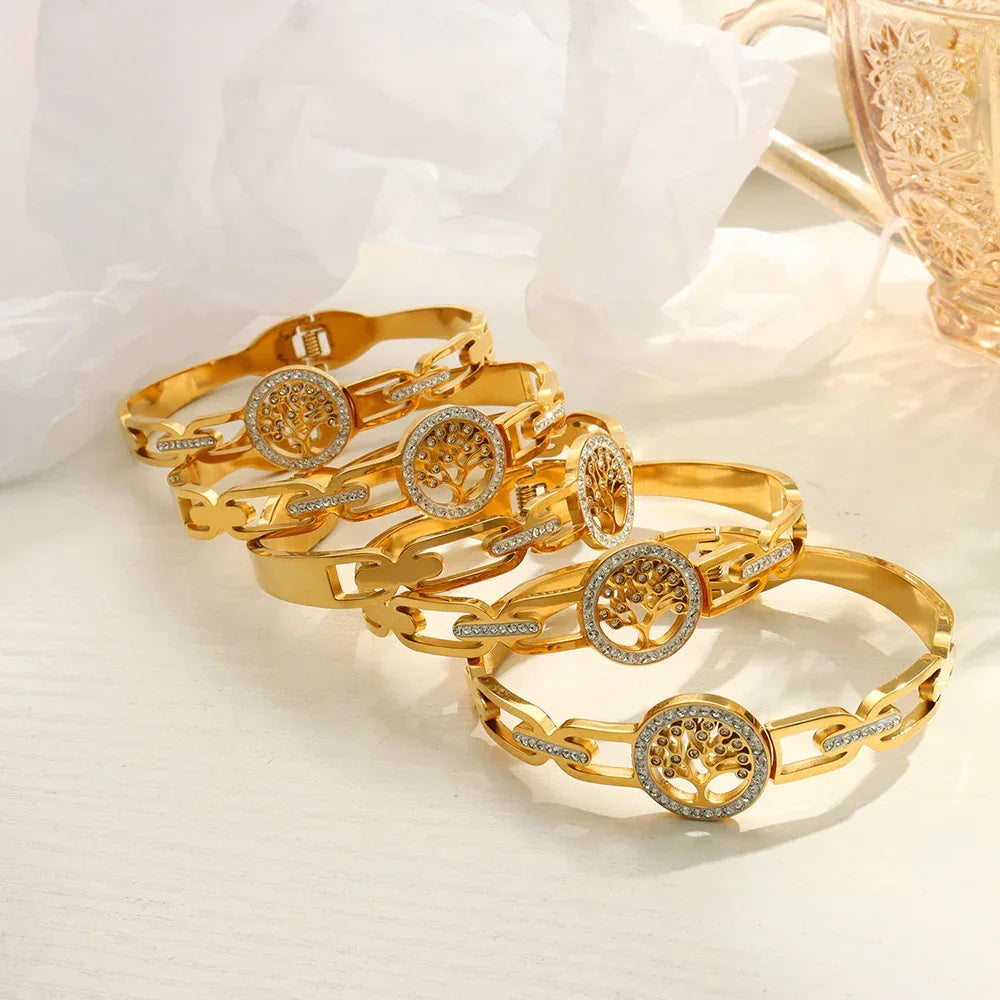 Hollow Jeweled Titanium Steel Gold-plated Bracelet - Viexta
