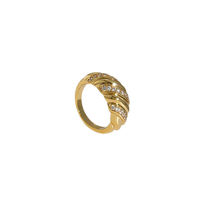 American Niche Ring