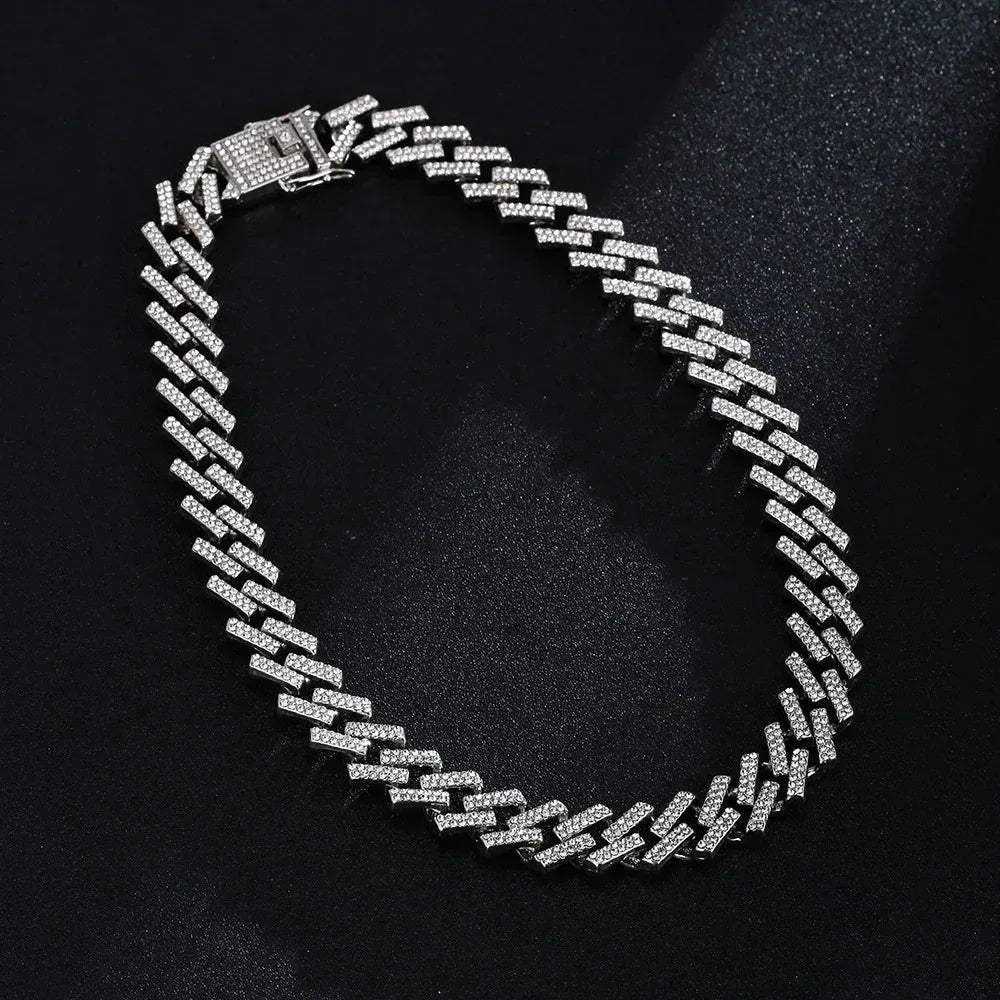 diamond-inlaid-necklace - Viexta