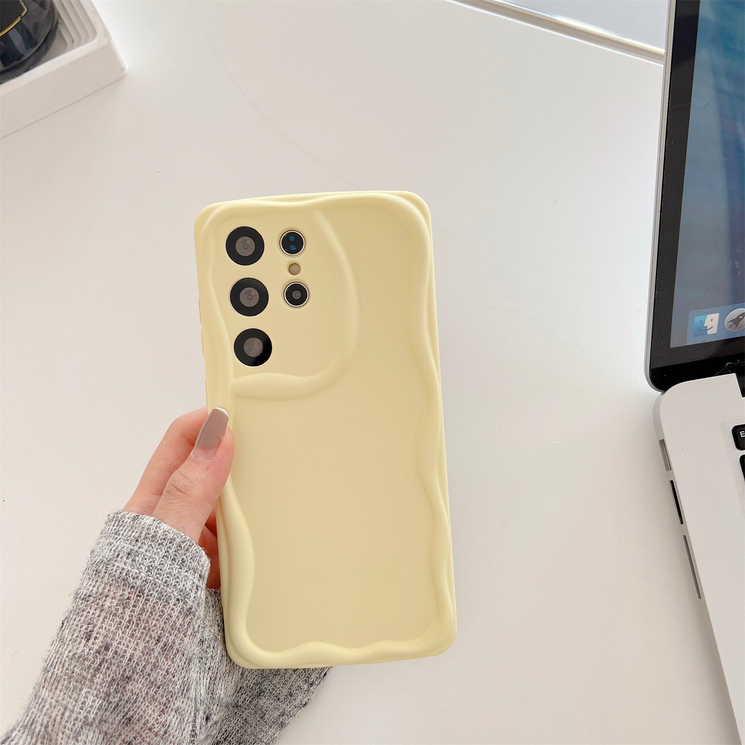 Cream Border  Anti Drop Samsung Case