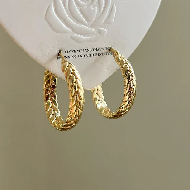 Retro Hong Kong Golden Versatile Earrings - Viexta