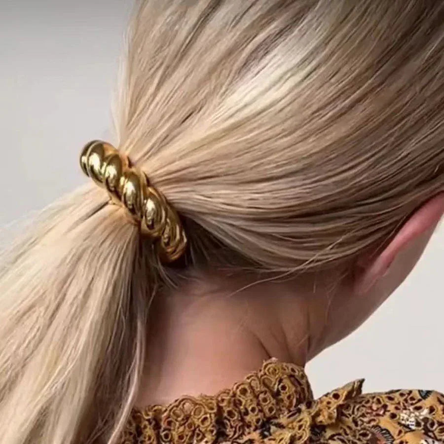 Temperamental Cold Style Metal Twist Hair Accessories - Viexta