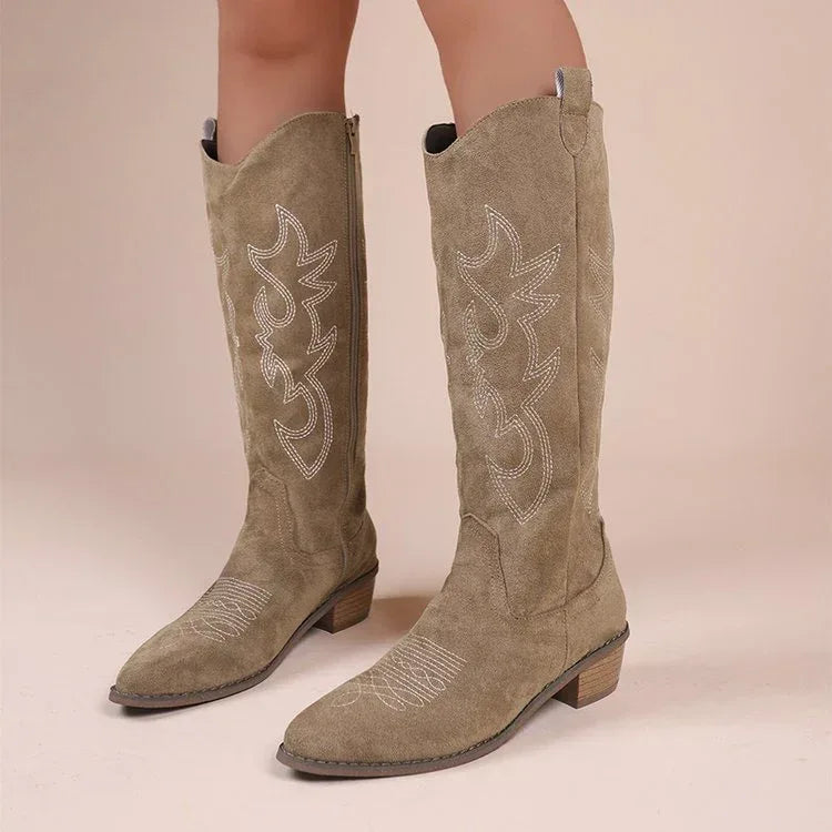 Vintage Embroidered V Cut Martin Boots - Viexta