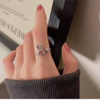 Asymmetric Carrot Rabbit Ring - Viexta