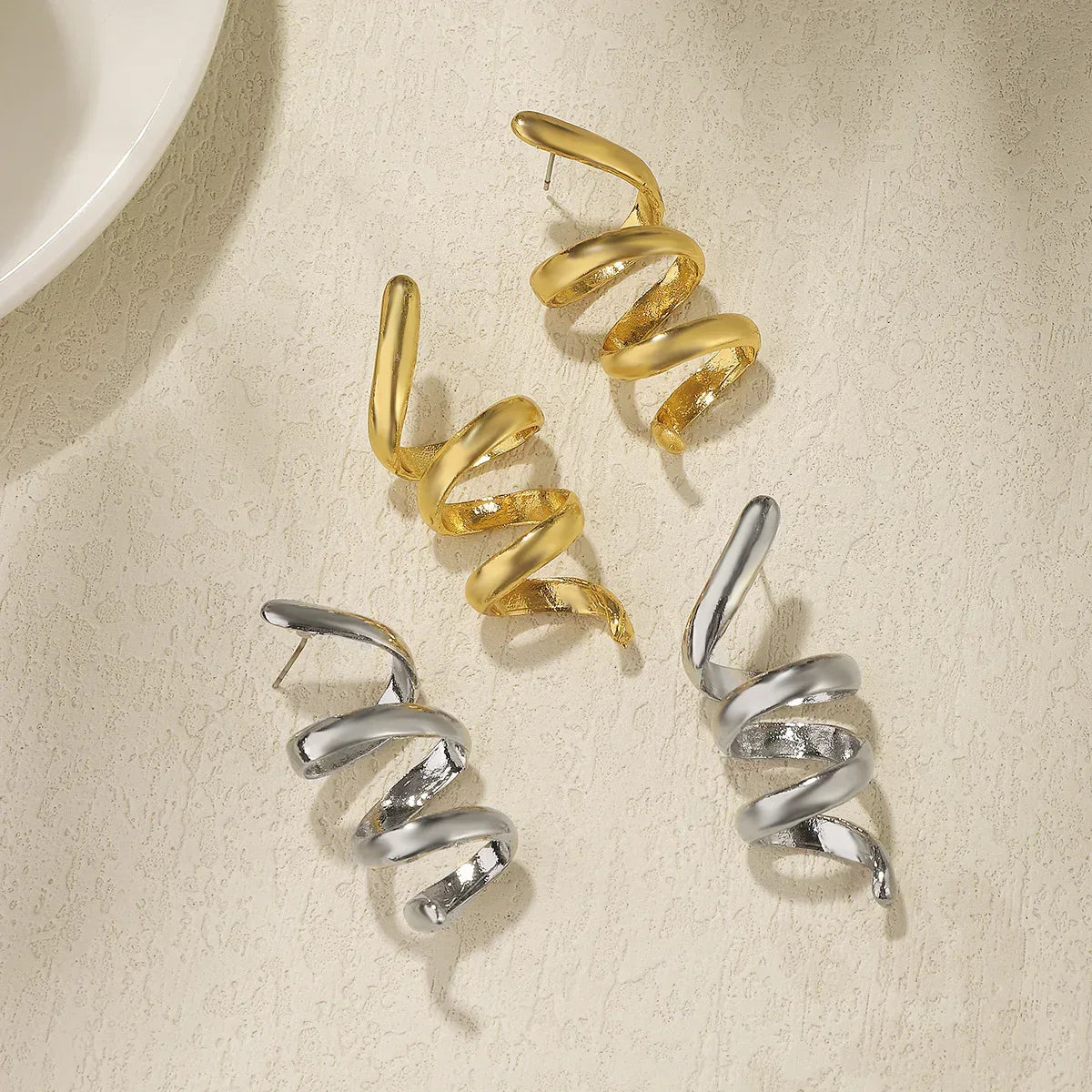 Spiral Personalized Earrings - Viexta