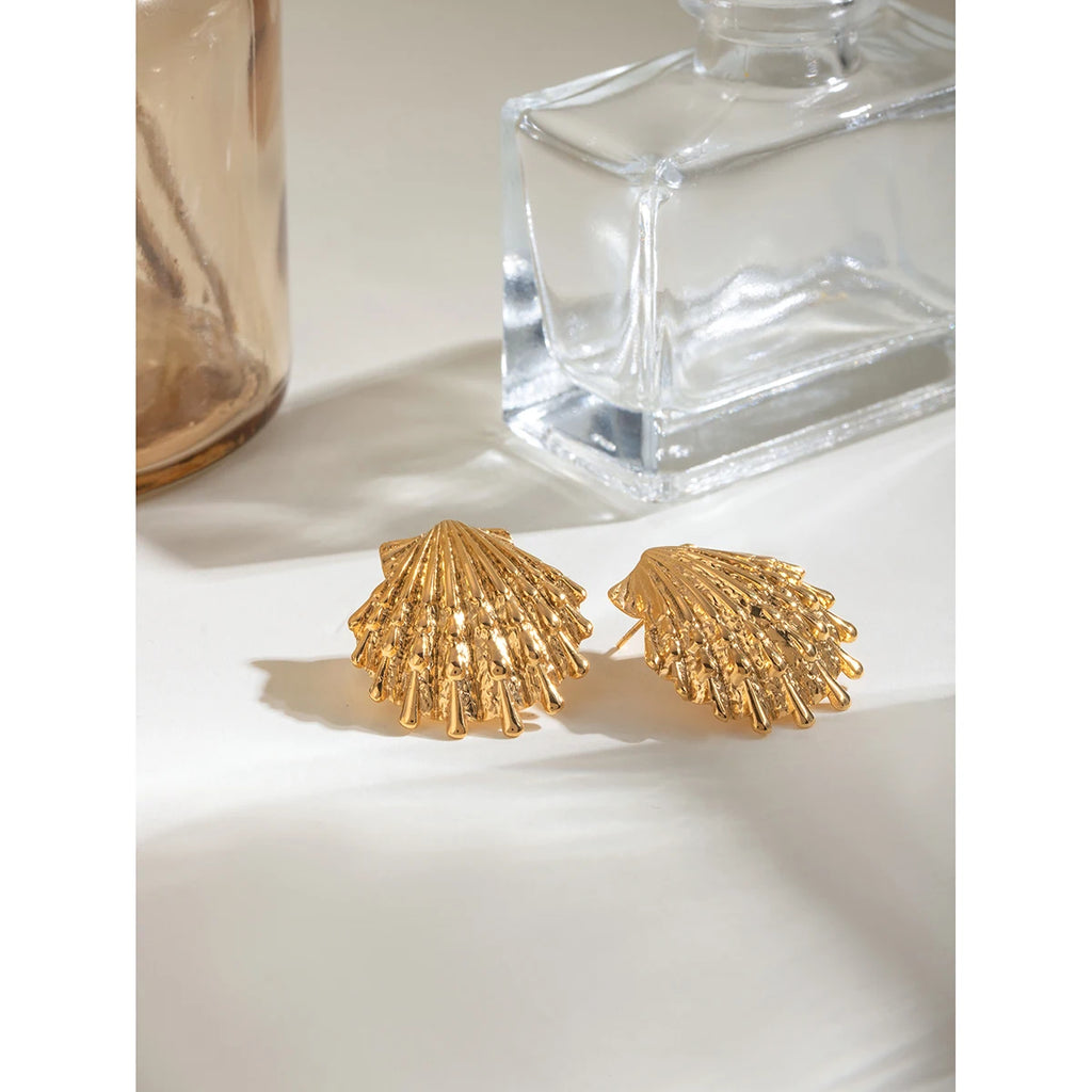 Creative Stainless Steel 18k Gold Plated Ocean Style Shell Ribbed Hammer Grain Earrings Personalized Jewelry Attractive Women