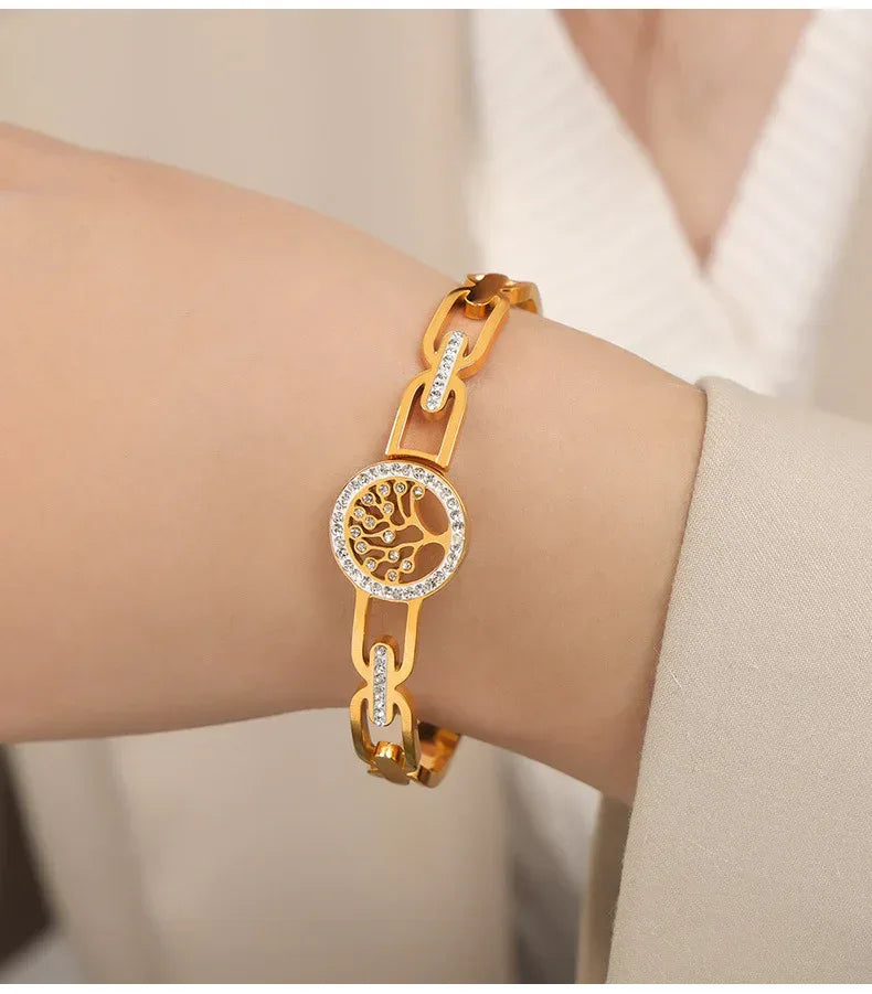Hollow Jeweled Titanium Steel Gold-plated Bracelet - Viexta
