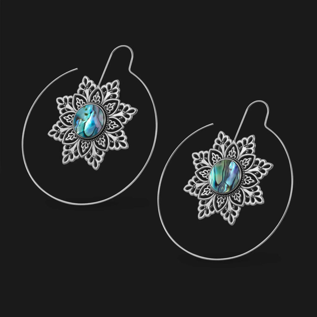 Hollowed-out High-grade Dignified Flowers Earrings - Viexta