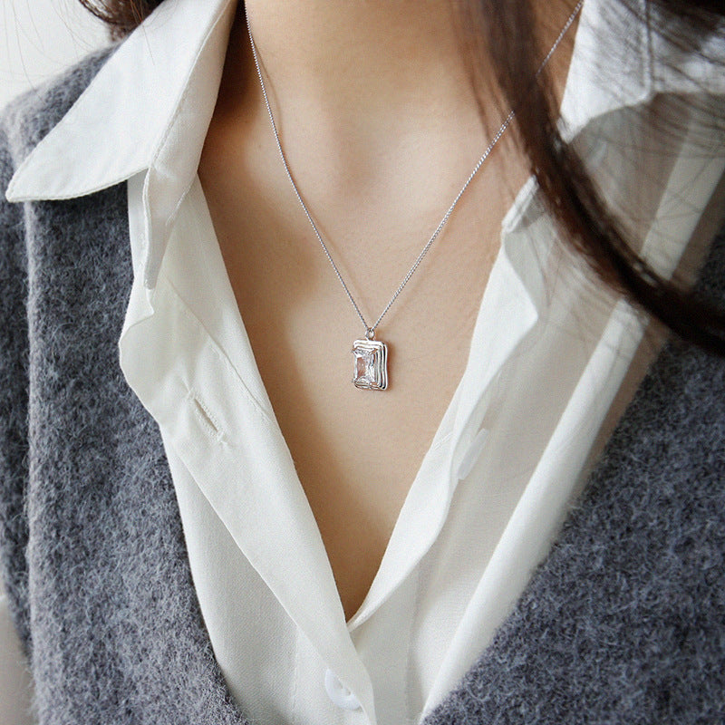 Dainty Square Neckpiece