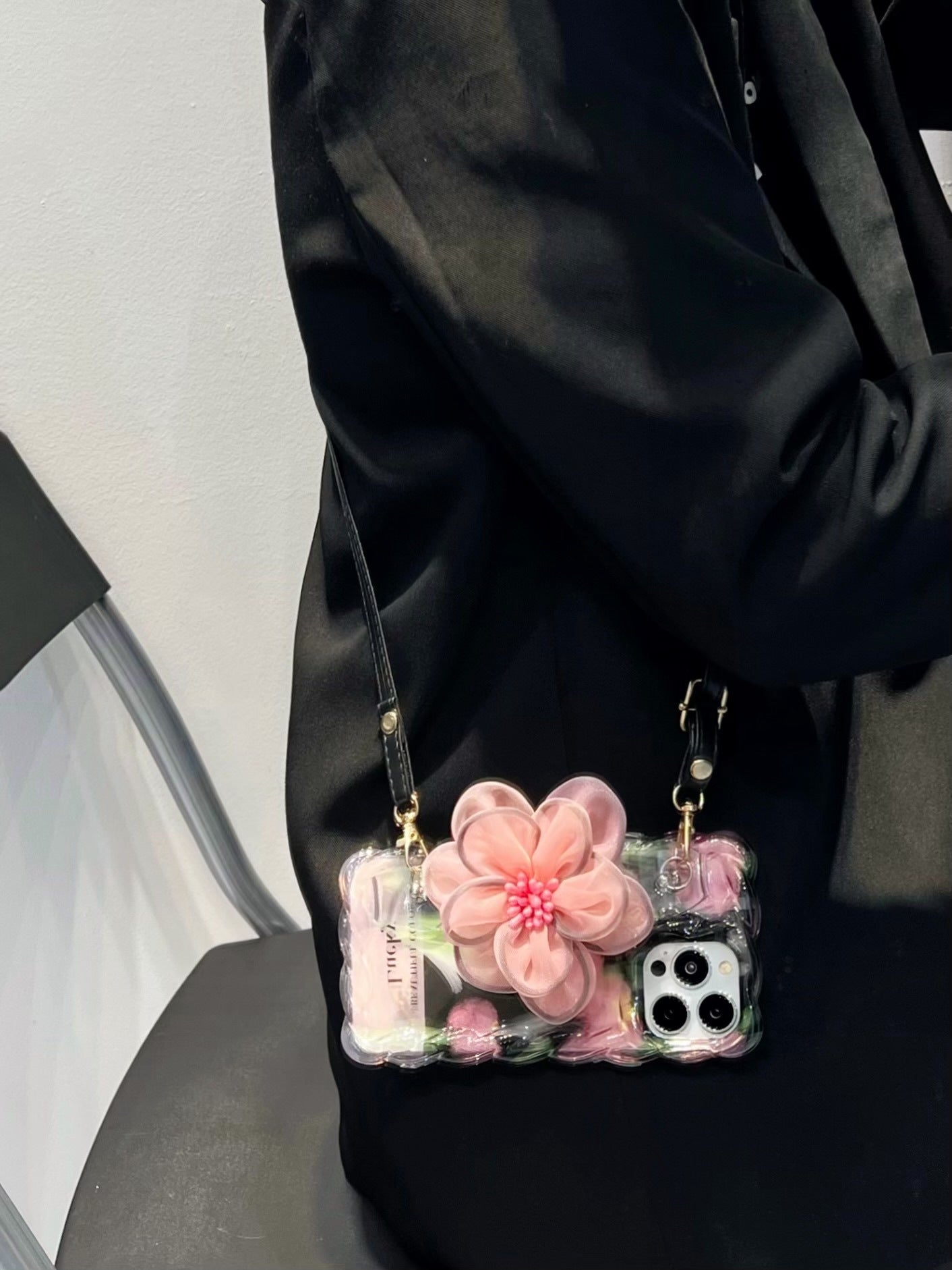 Personalized Drop-resistant Flower Wrist Strap iPhone Case