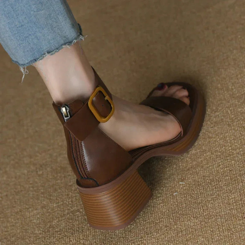 British Retro Strap Chunky Heel - Viexta