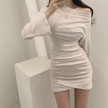 Slanted Shoulder Pleated Dress