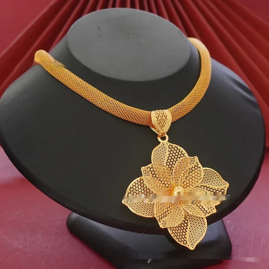 Pendant Necklace And Earrings - Viexta