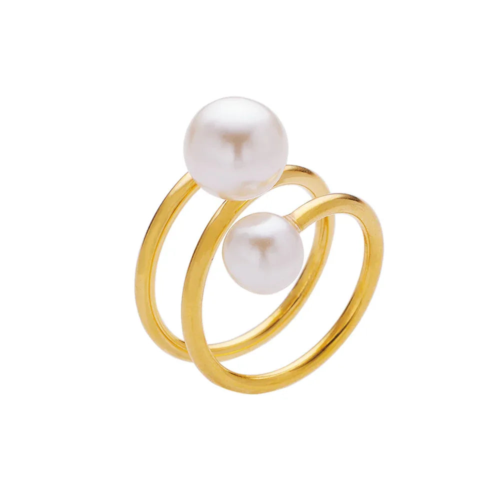 High-End Pearl And Zircon Ring