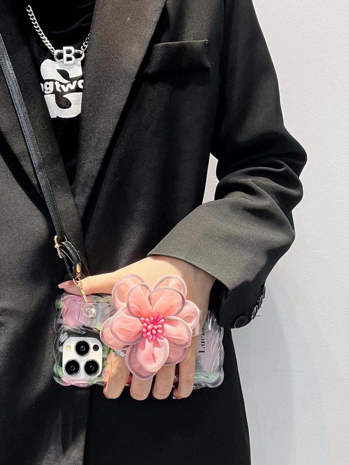 Personalized Drop-resistant Flower Wrist Strap iPhone Case