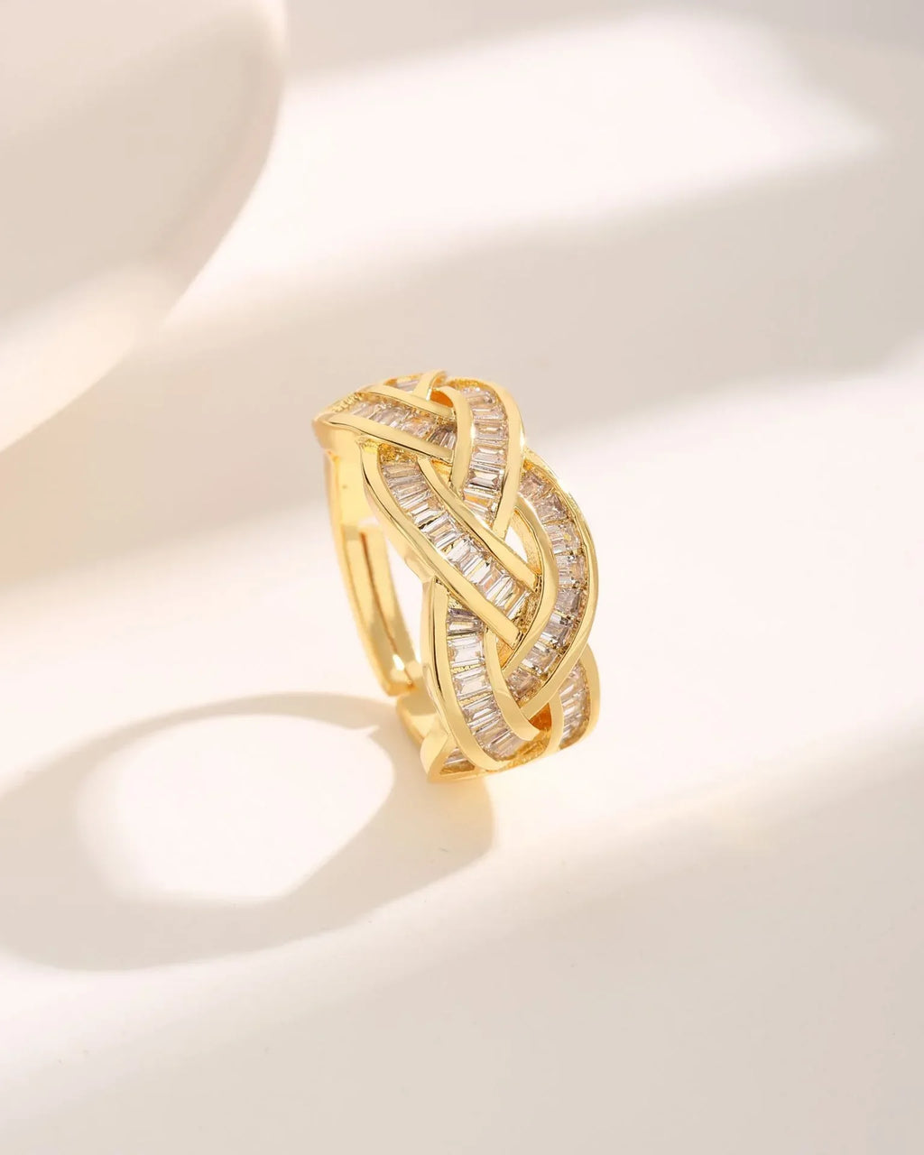 Luxury Twist Square Diamond Ring - Viexta