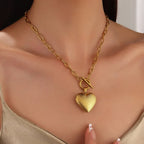 Stainless Steel Open Hollow Pattern Heart-shaped Necklace - Viexta