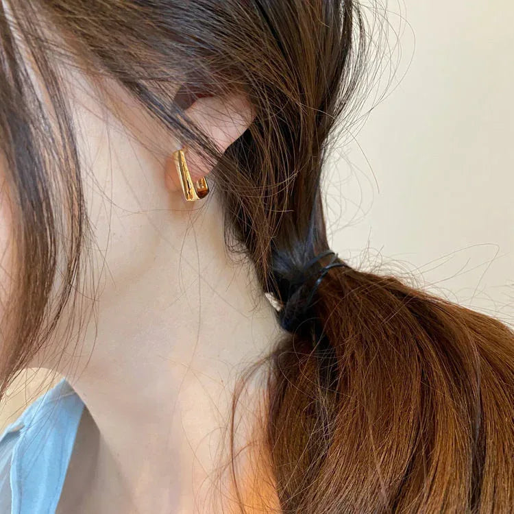 Minimalist Square Hoops - Viexta