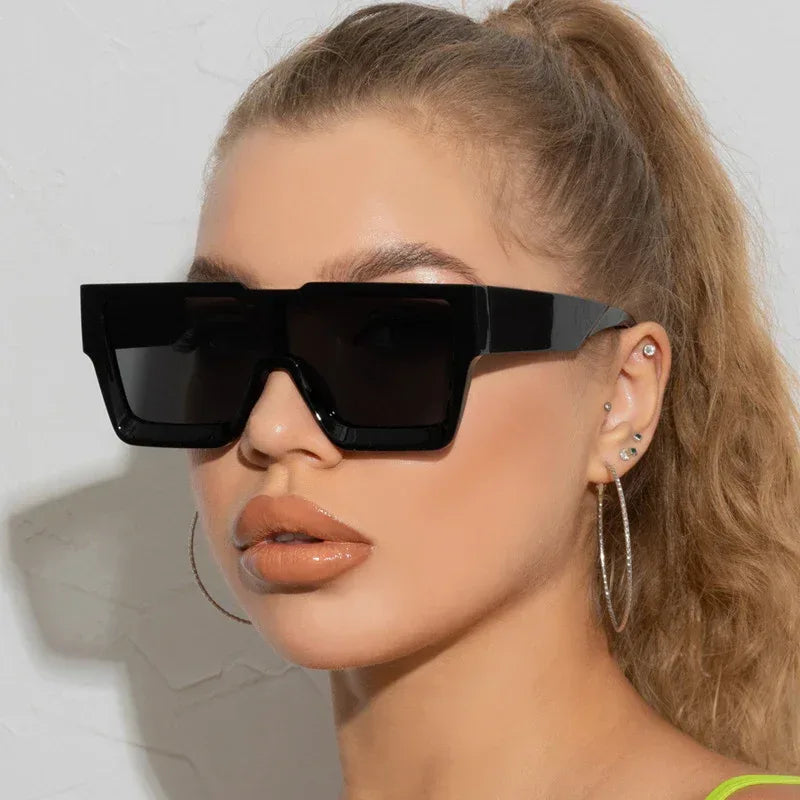 Fashion One Piece Large Frame Square Sunglasses - Viexta
