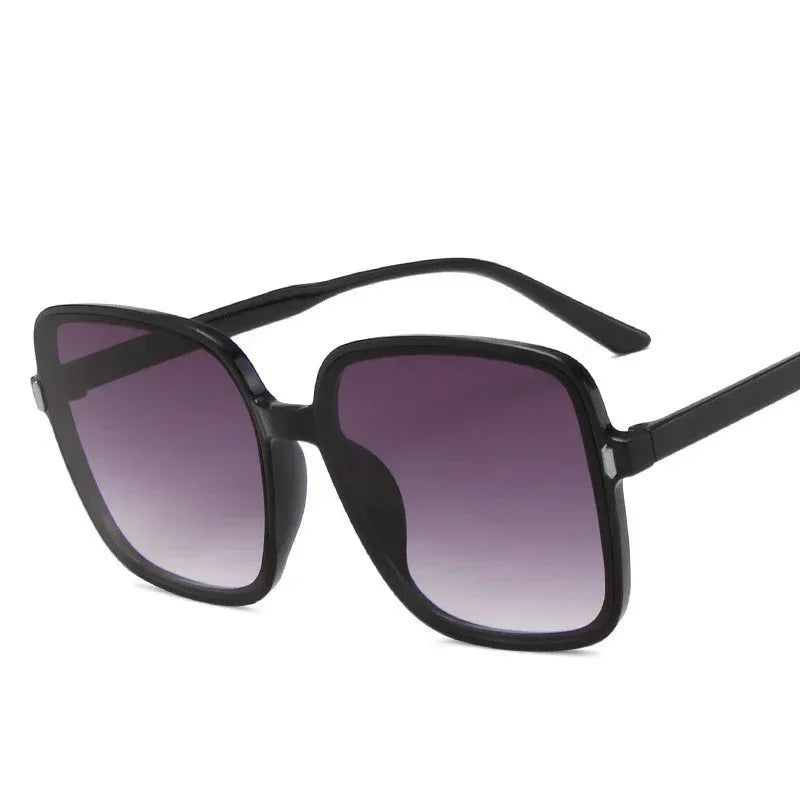 Big Square Sunglasses - Viexta