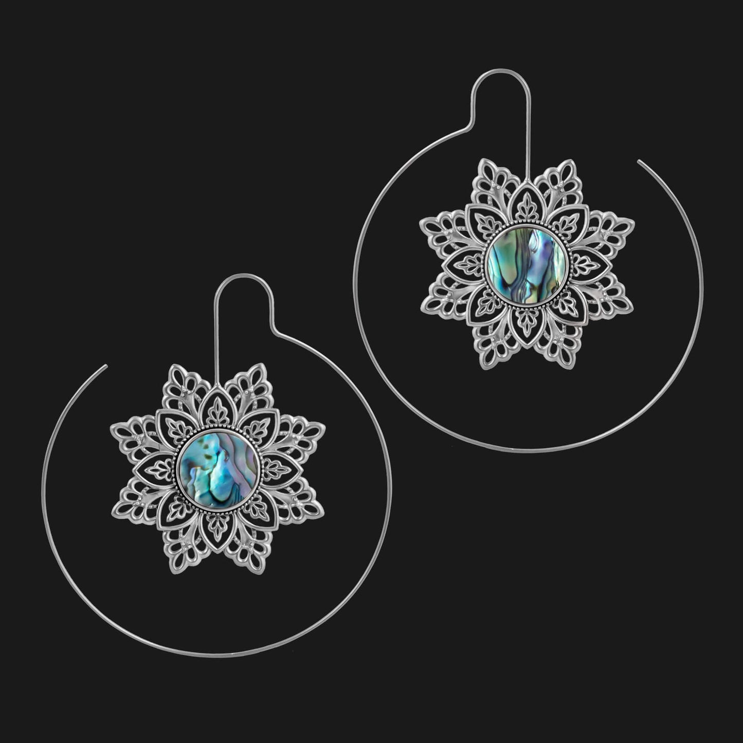 Hollowed-out High-grade Dignified Flowers Earrings