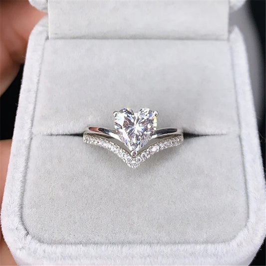 Heart-Shaped Zircon Diamond Engagement Ring