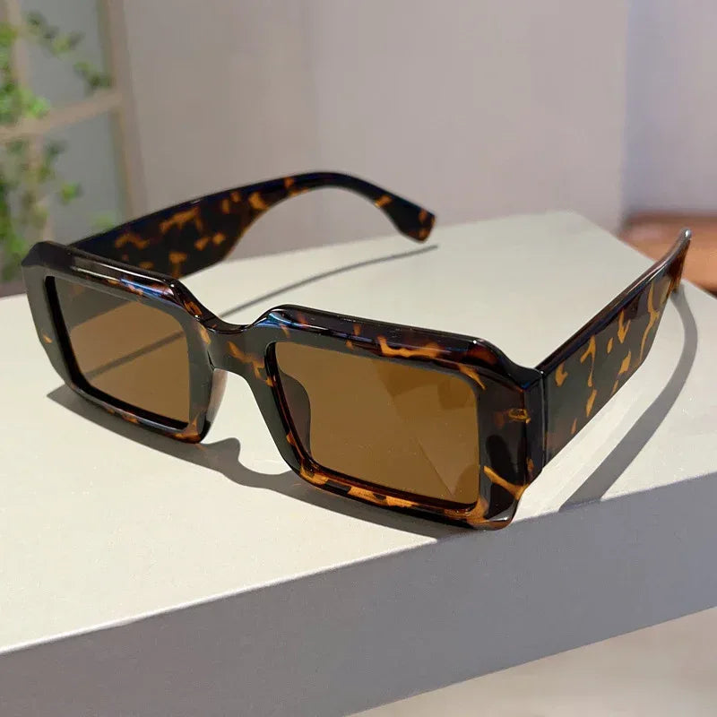 Stylish Retro Minimalism UV Protection Sunglasses - Viexta