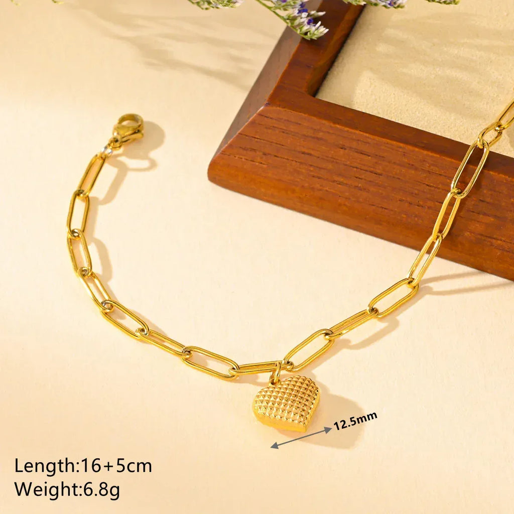 titanium-steel-heart-bracelet - Viexta