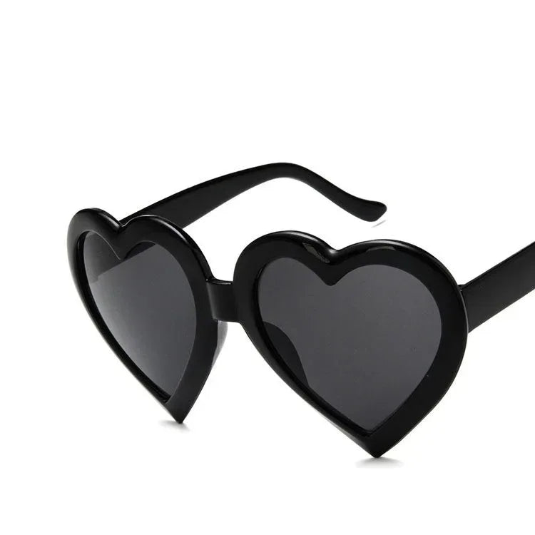 Trendy Heart-shaped Sunglasses - Viexta