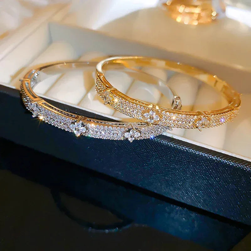 Niche Lux High-grade Zircon Bracelet - Viexta