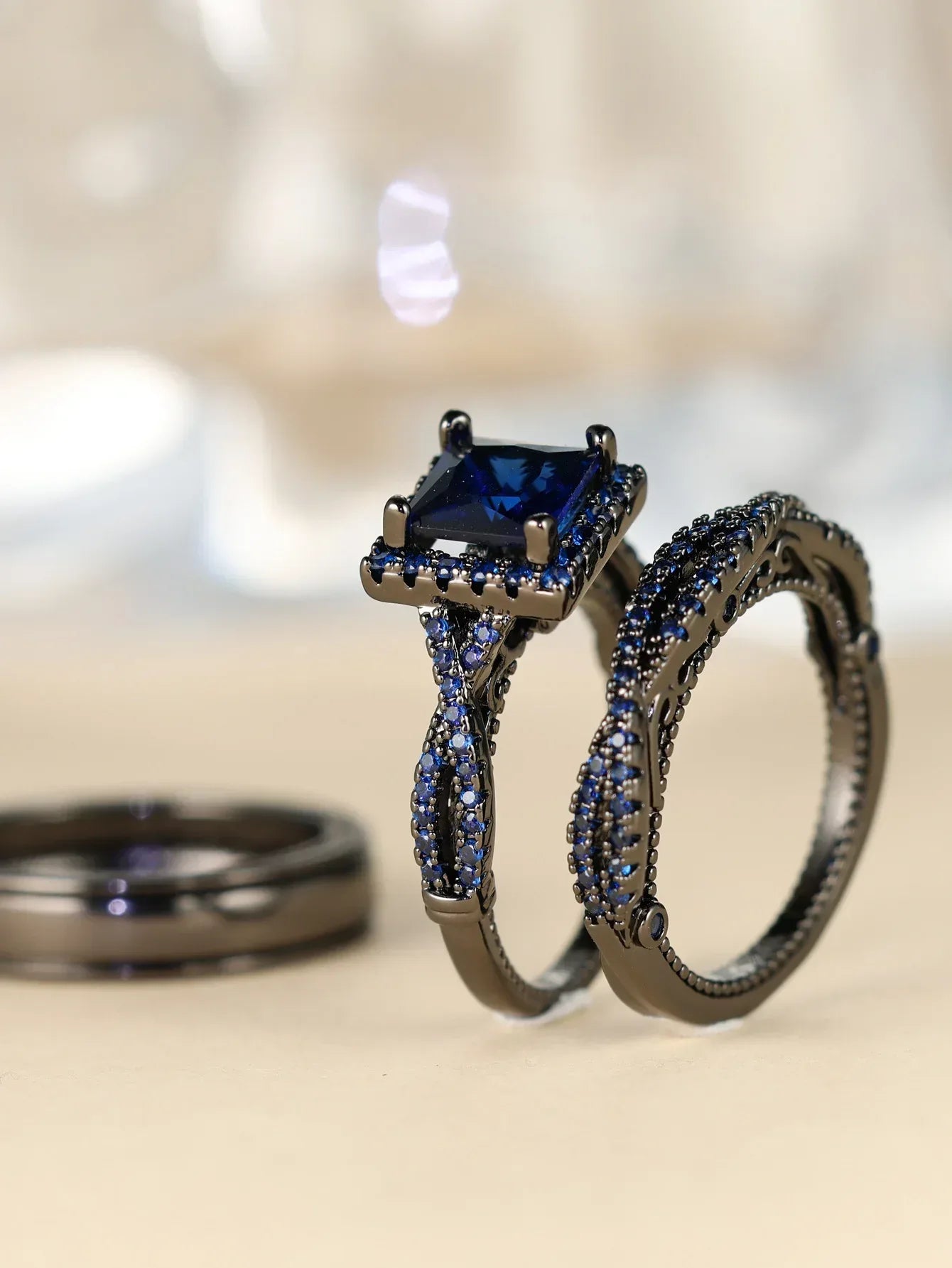 Rose Gold Three-Piece Diamond-Encrusted Zircon Ring Set - Viexta